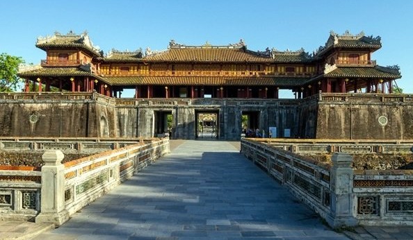 Hue: The ancient King palace.