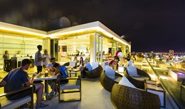 The Top Bar - À la Carte